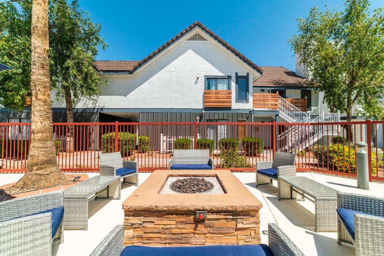 Metro Phoenix Loft Sleeps 6 Exterior photo